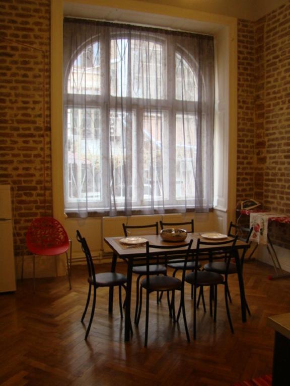 Apartment On Tabidze 3/5 Tiflis Dış mekan fotoğraf
